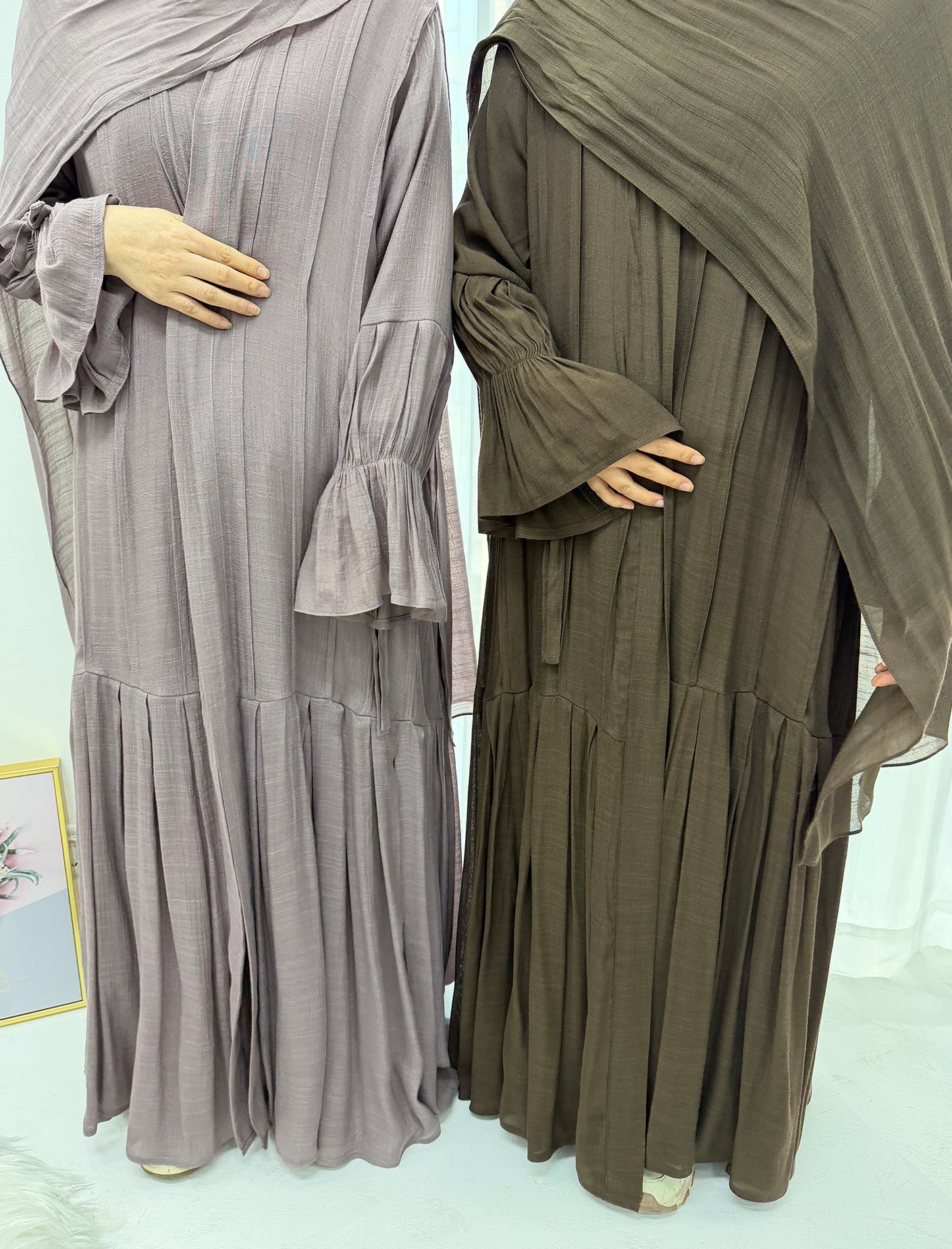 LR1139  Pleated cardigan with lining + hijab 2-piece set