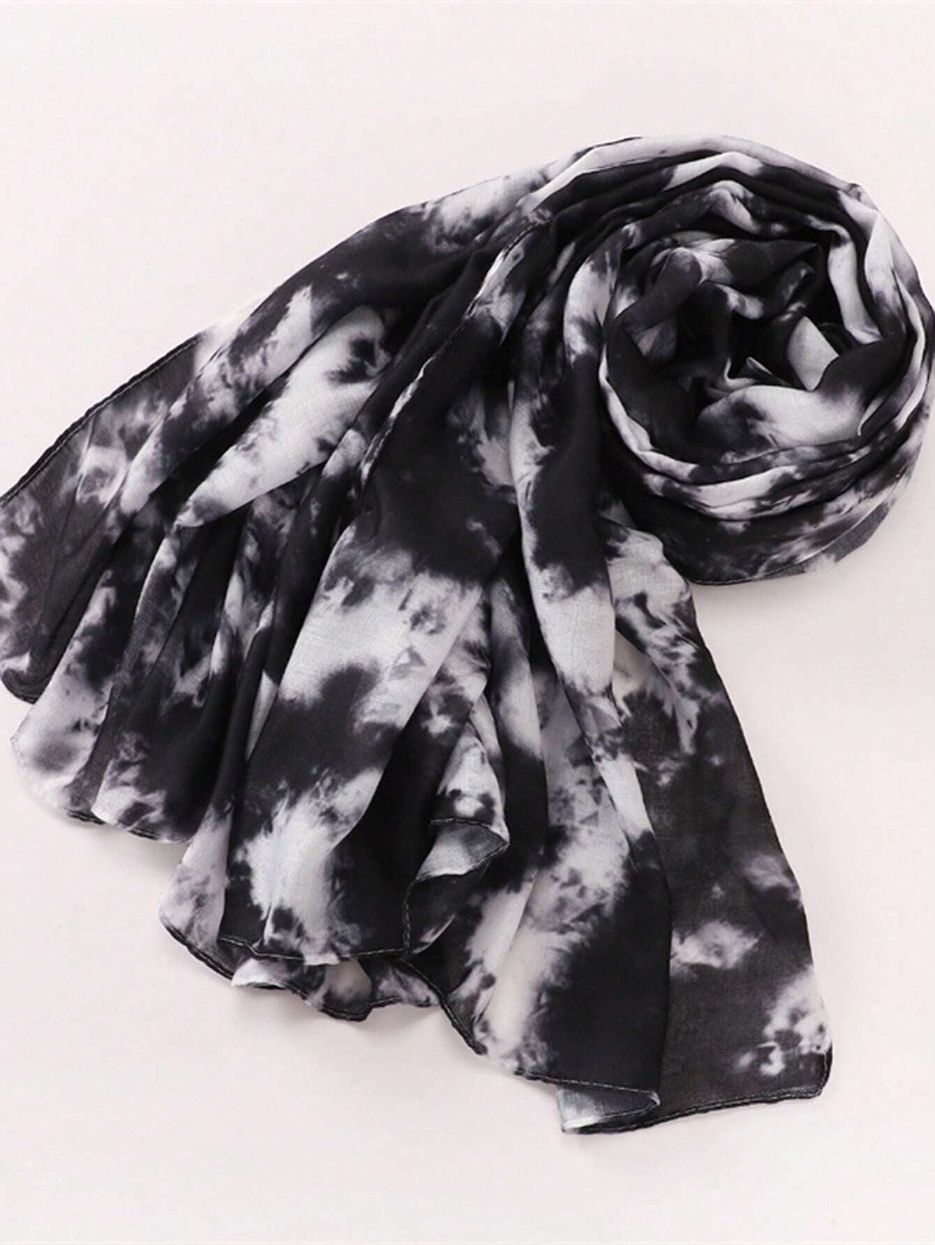 MYM32 Modal black and white mixed color print scarf/hijab