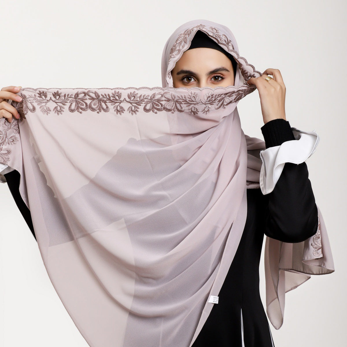 YZ315  Plain Chiffon Butterfly Embroidery Pearl Lace Hijab
