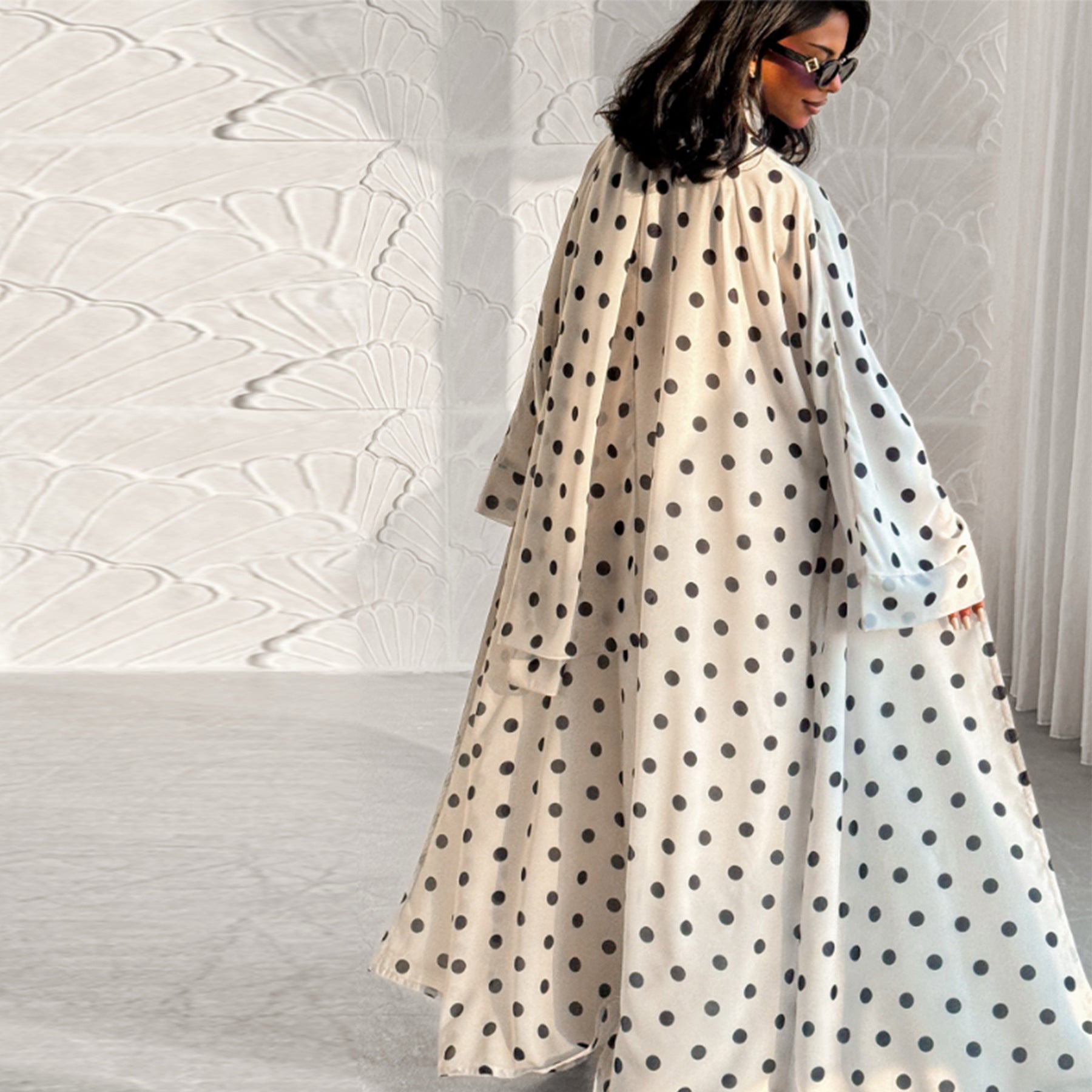 LR1119  Women's Vibrant Polka Dot Cardigan & Hijab 2-Piece Set