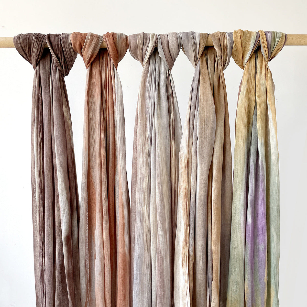 SS007 Gradient Tassel Crinkle Modal Hijab