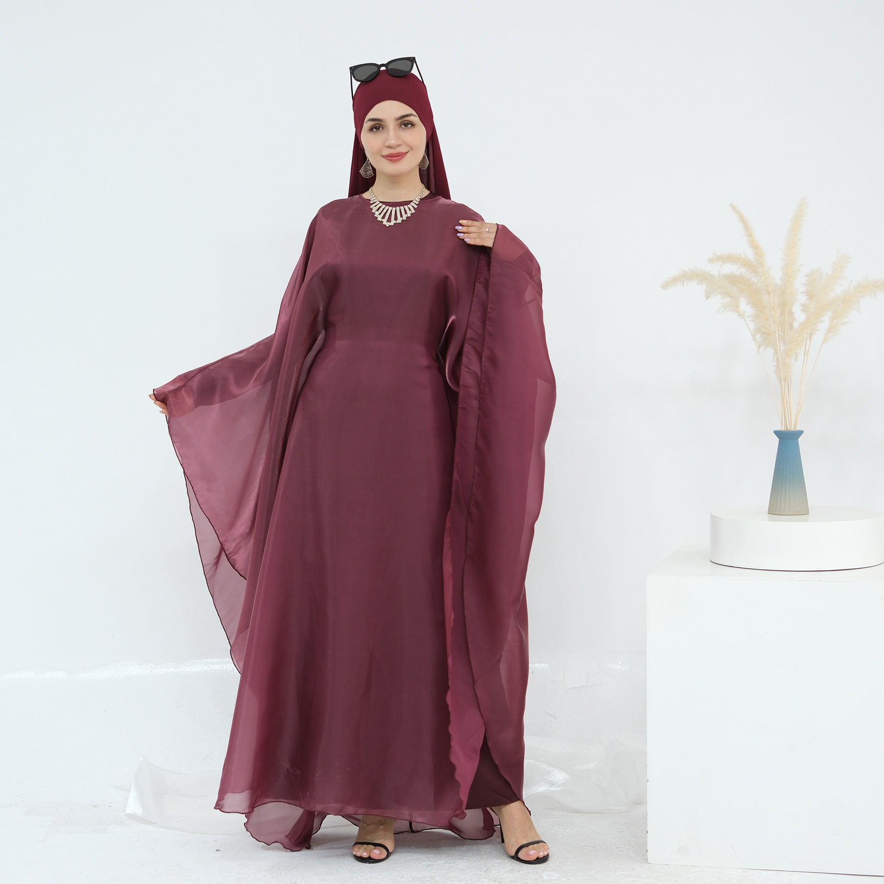 LR943+LR944  Plain elegant dress + inner + hijab set