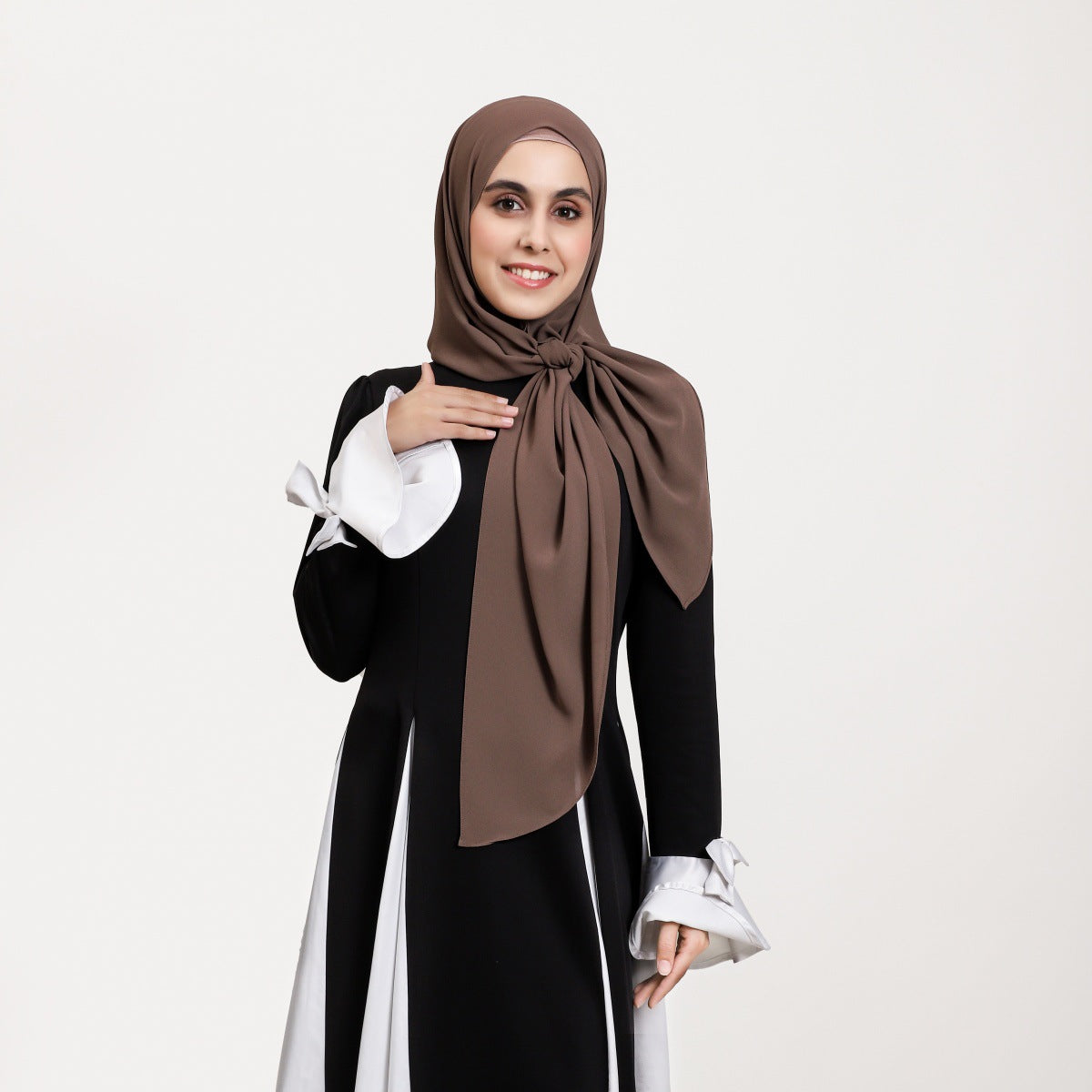 YZ317  Plain Pearl Chiffon Hijab with Built-in Magnetic Closure