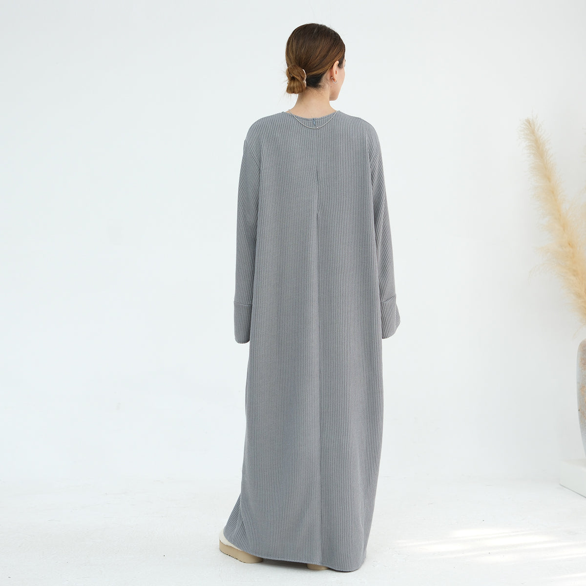 LR912  Fall/Winter Thickened Polyester-Spandex Knit Sweater Dress