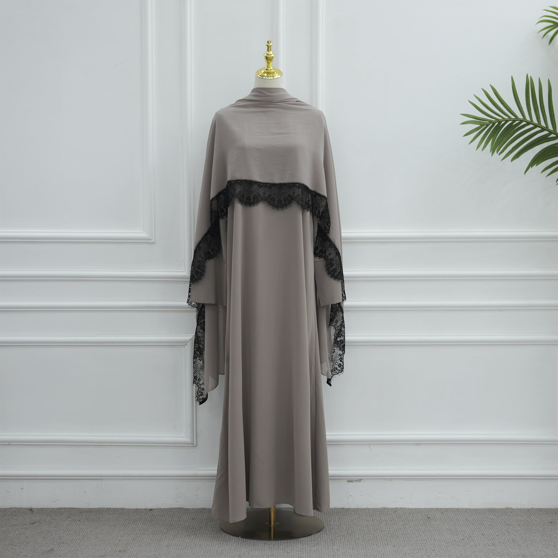 LR1175  Lace-paneled plus size loose fit dress + hijab 2-piece set