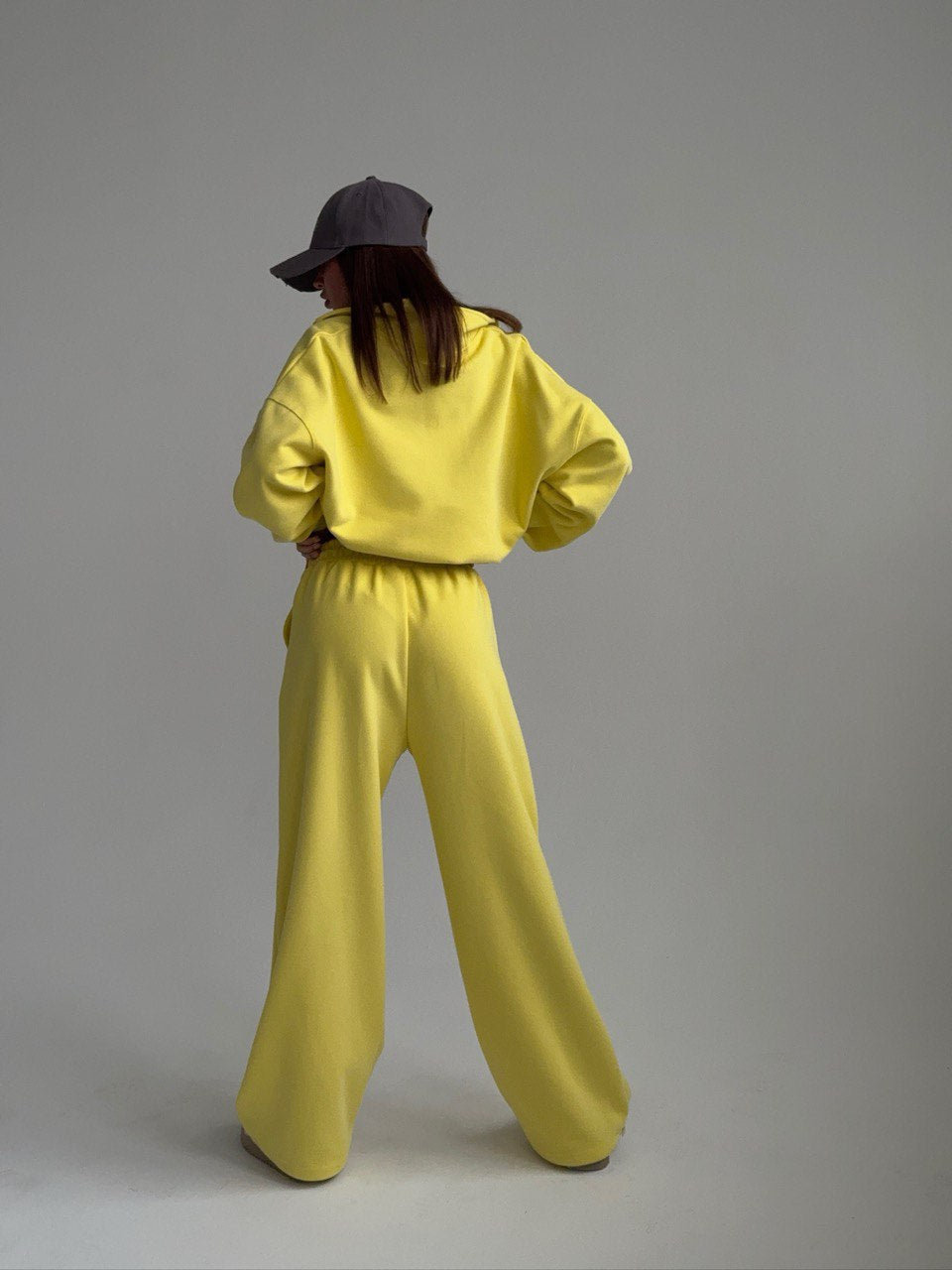 C56300  Women's Oversized Half-Zip Sweatshirt & Drawstring Sweatpants Set