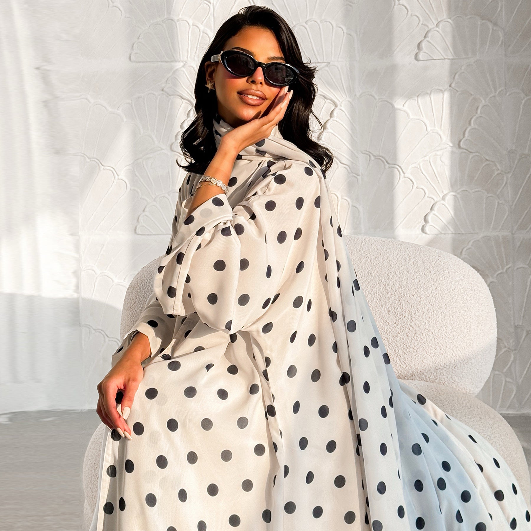 LR1119  Women's Vibrant Polka Dot Cardigan & Hijab 2-Piece Set