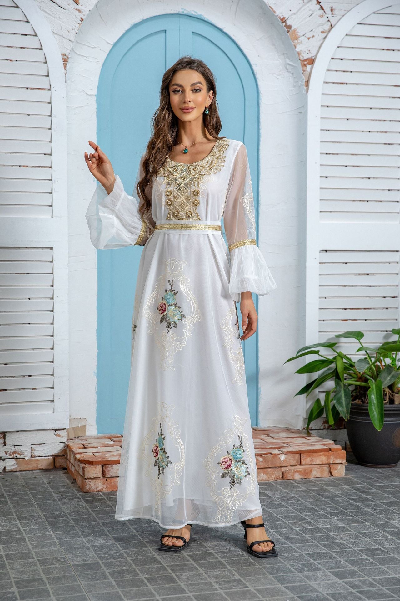 ZD020   Middle East new women's Muslim robe Dubai temperament evening dress applique embroidery mesh dress Polyester