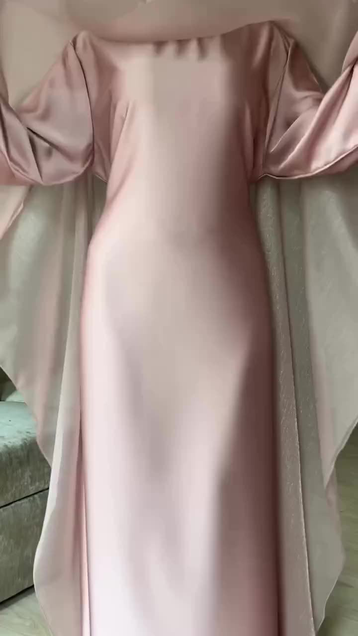 9592  Plain long-sleeve tie-belt long dress abaya