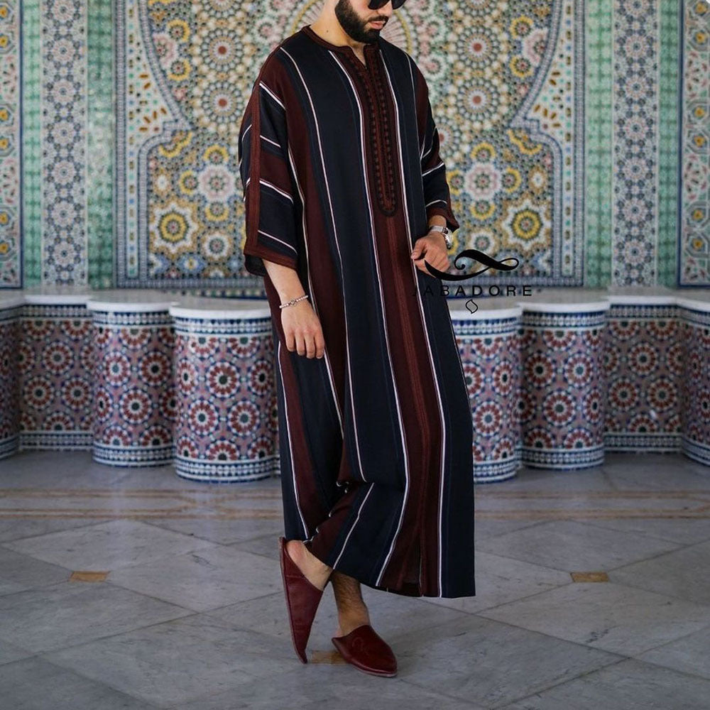 1133974  Foreign trade Muslim long-sleeved embroidered ethnic style Arab robe men's robes  abaya