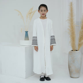 LR782 Abaya para niños con borlas bellamente bordadas BABY ABAYA abaya