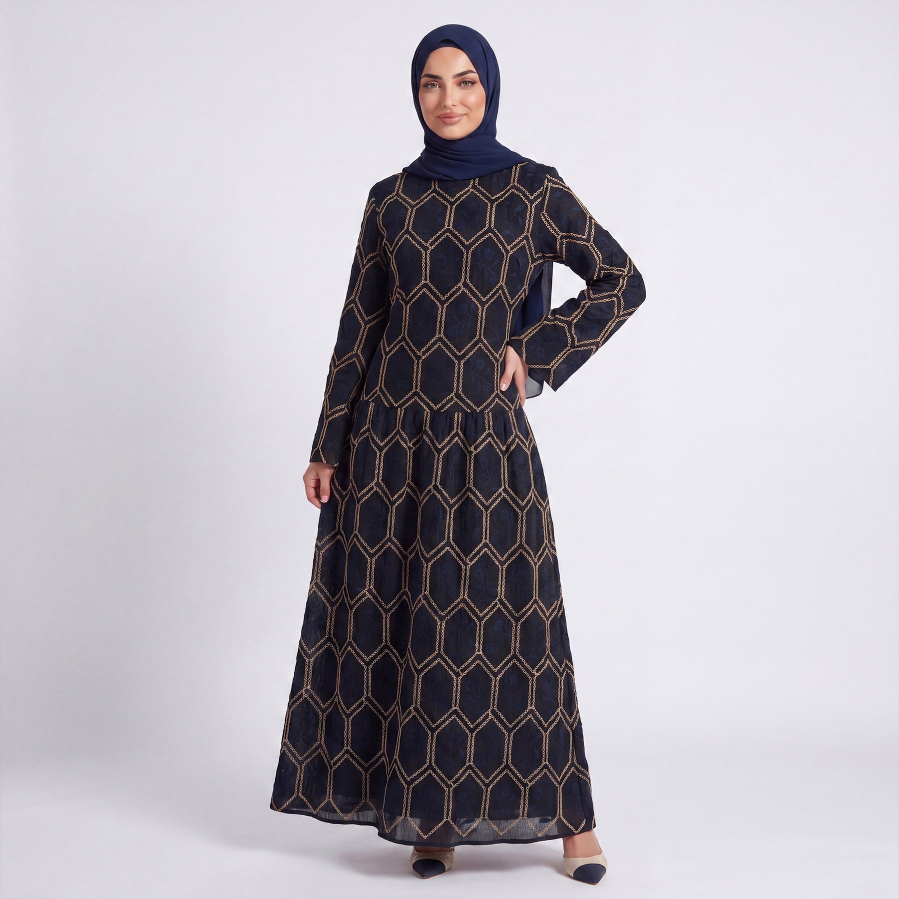 LR1095  Women's Plus Size Long Sleeve Full Embroidery Dress
