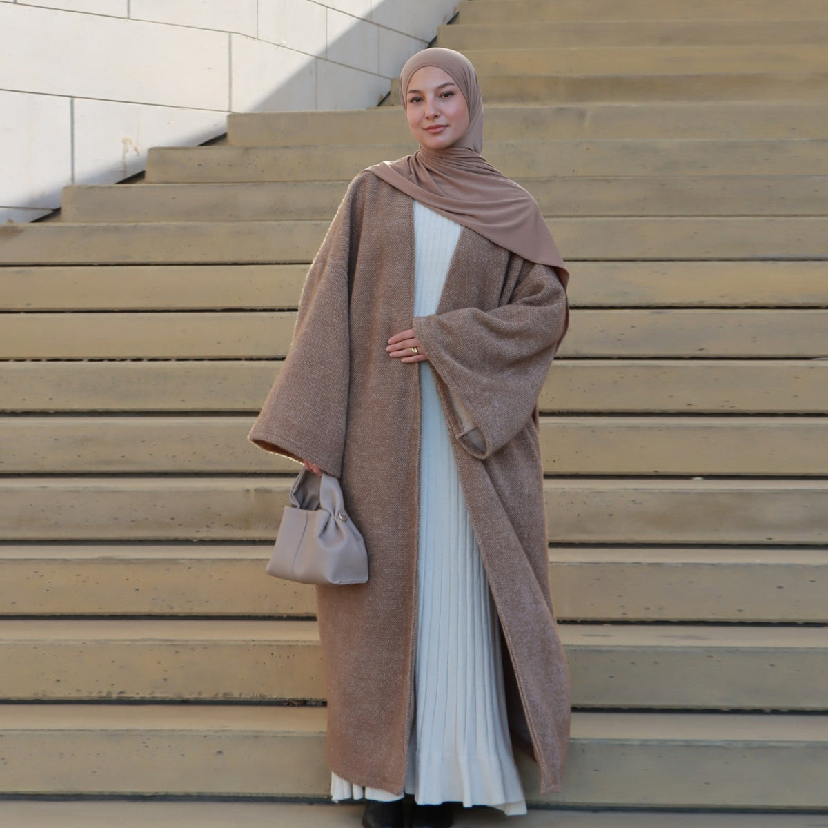 LR1125  Thick Winter Abaya Cardigan with Belt