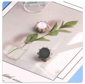 C-1079  Delicate Sweet Cat’s Eye Magnetic Clasp