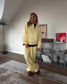 C56300  Women's Oversized Half-Zip Sweatshirt & Drawstring Sweatpants Set