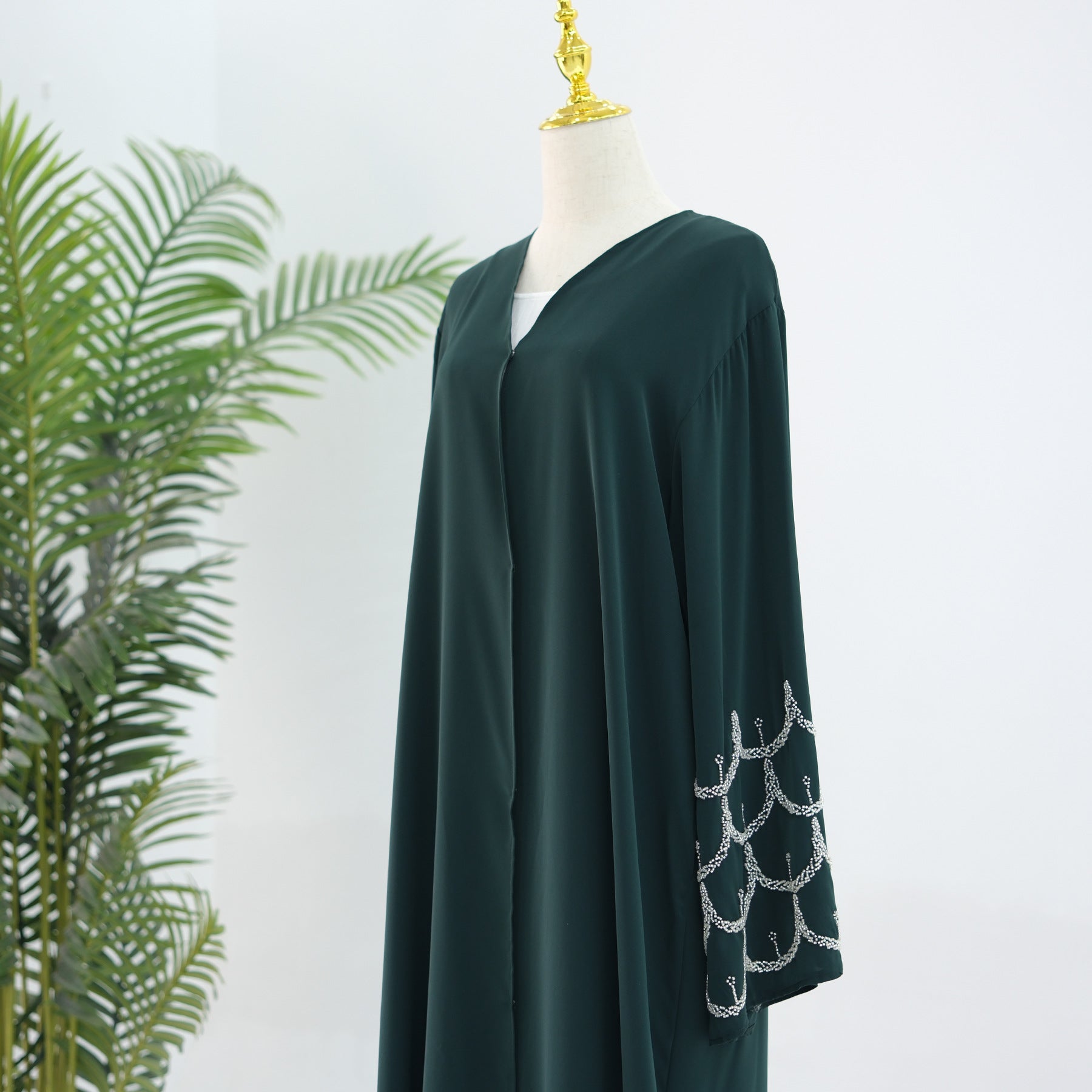 LR864  Plain hand-beaded cardigan