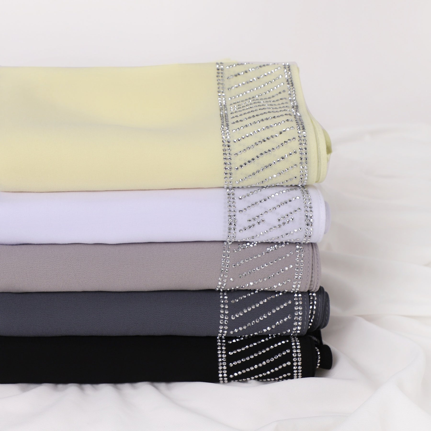 YZ324  Plain Pearl Chiffon Hijab with Rhinestones
