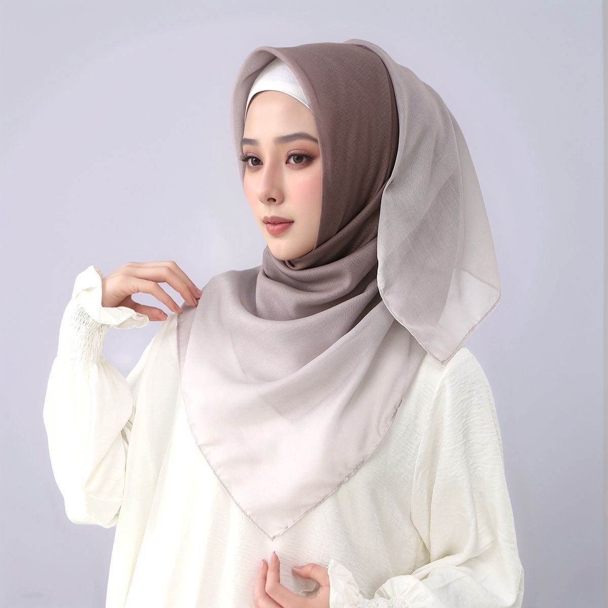 FH164  110*110cm  Printed Ombre Voile Square Scarf