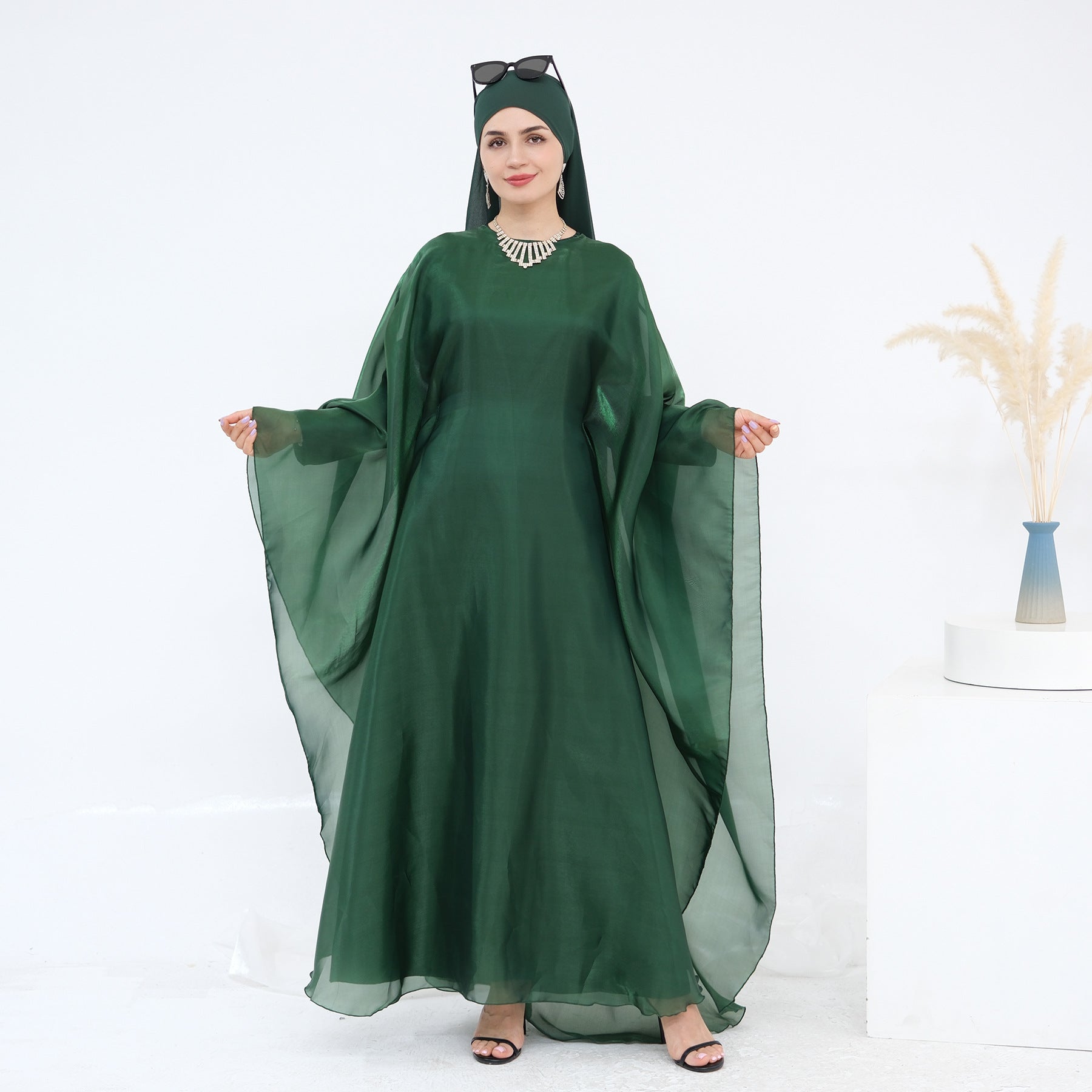 LR943+LR944  Plain elegant dress + inner + hijab set