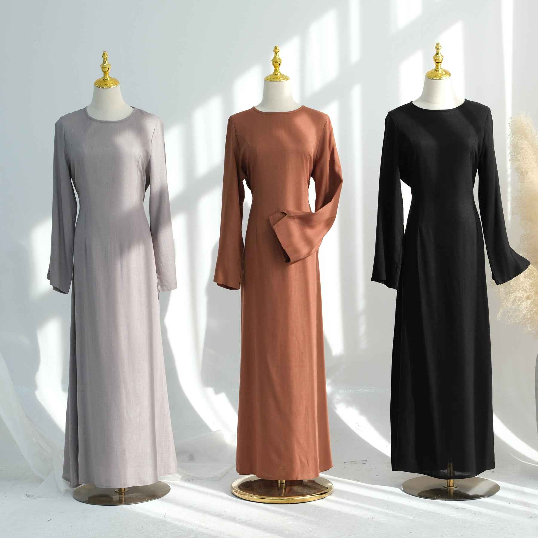 LR948  Linen-Cotton Blend Dress with Adjustable Waist Tie