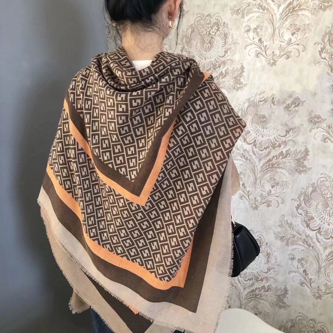 YHL001 130*130cm Polyester Fringed Large Square Scarf