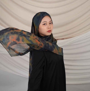 FZ012  Faux Silk Double-Sided Penetration Hijab