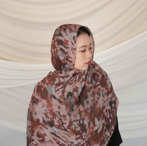 MD017  Modal Polyester Cotton Blend Floral Tie-Dye Single-Needle Hijab