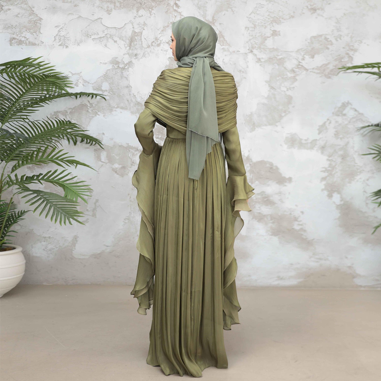 LR1169  Double-layer waist dress – no hijab