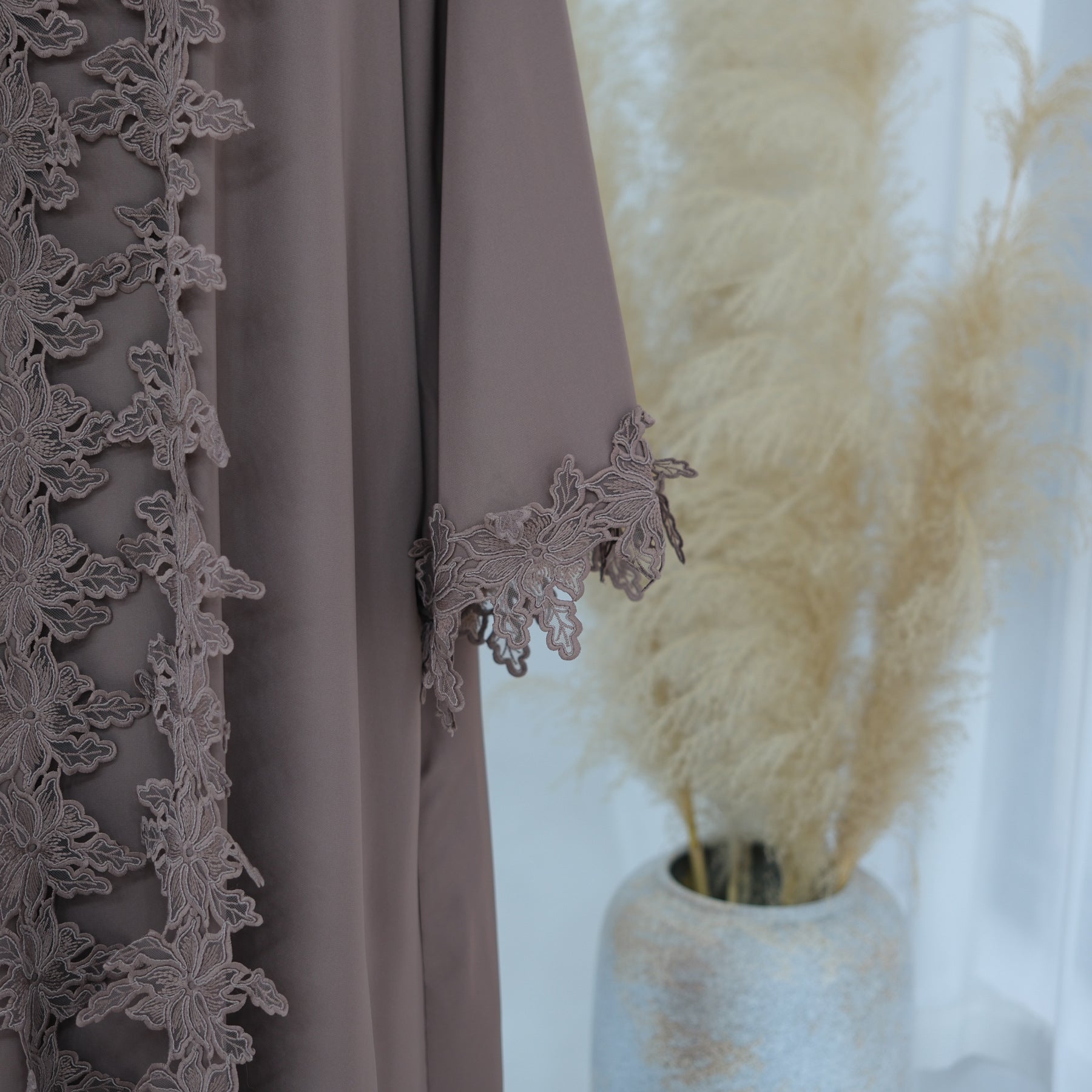 LR1184  Lace Splicing Cardigan and Inner Dress