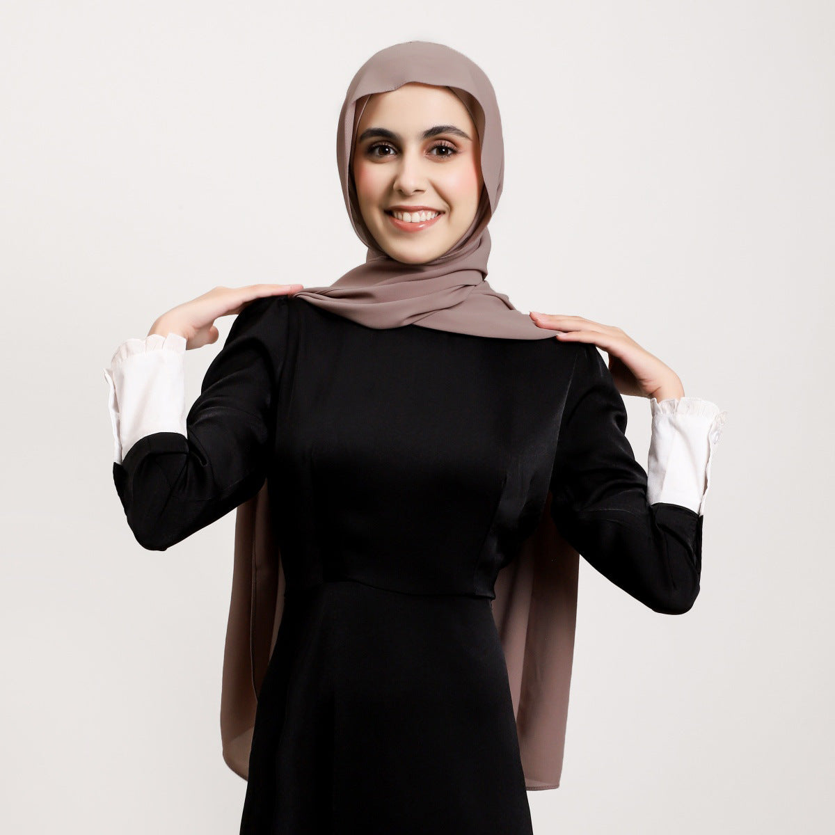 YZ316  Plain Silky Thick Chiffon Hijab with Built-in Magnetic Buckle and Matching Undercap