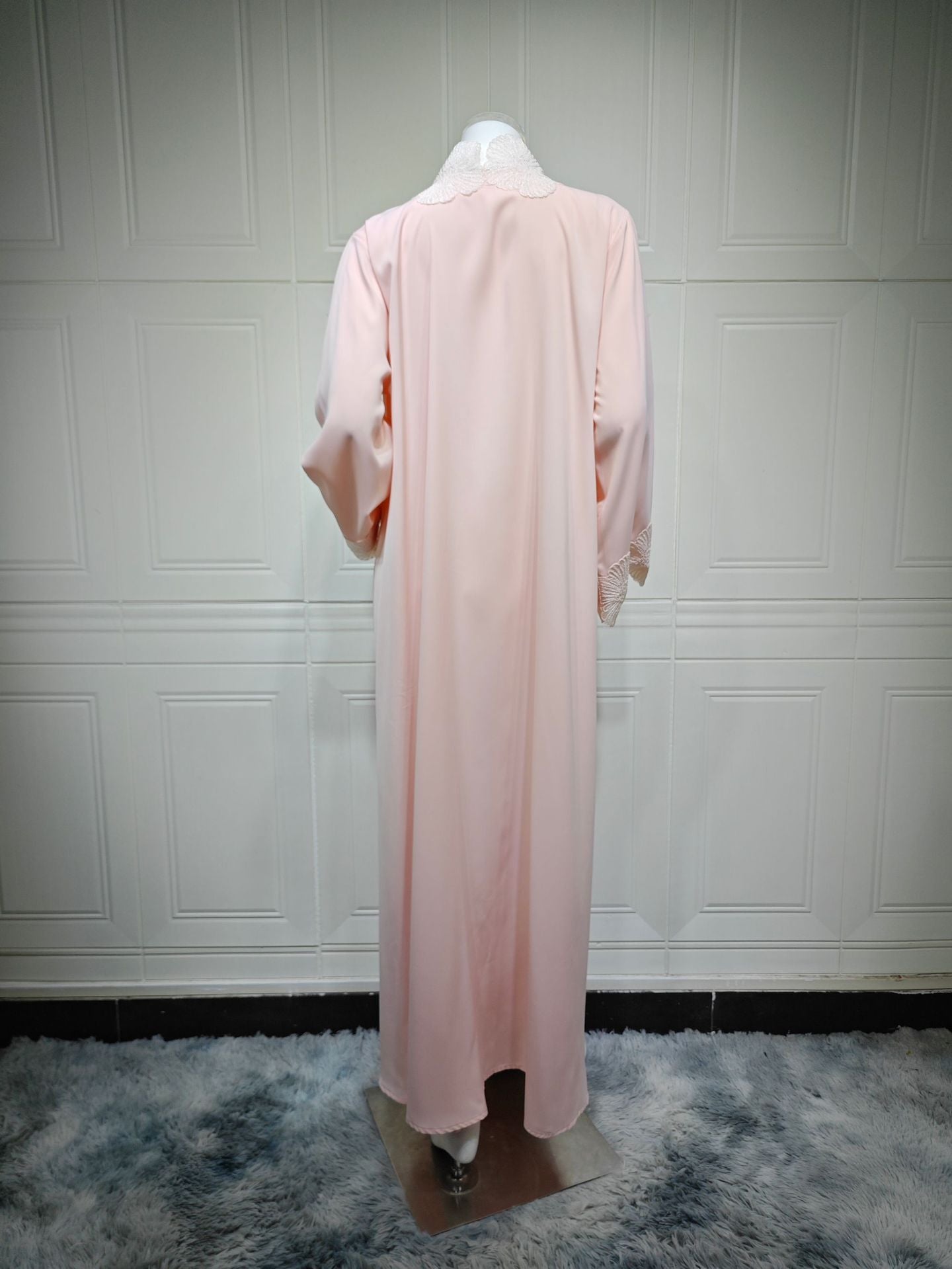 MQ242  Elegant Floral Appliqué Cardigan Abaya for Women