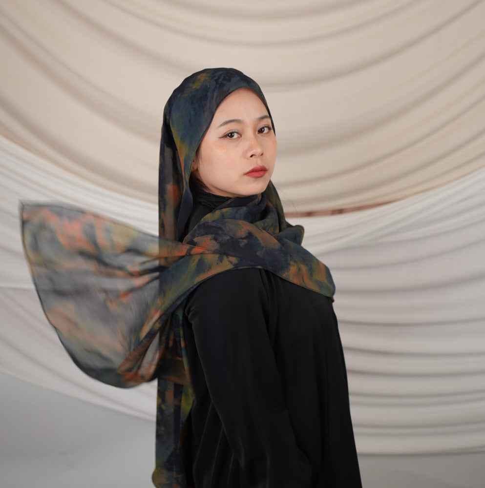 FZ012  Faux Silk Double-Sided Penetration Hijab