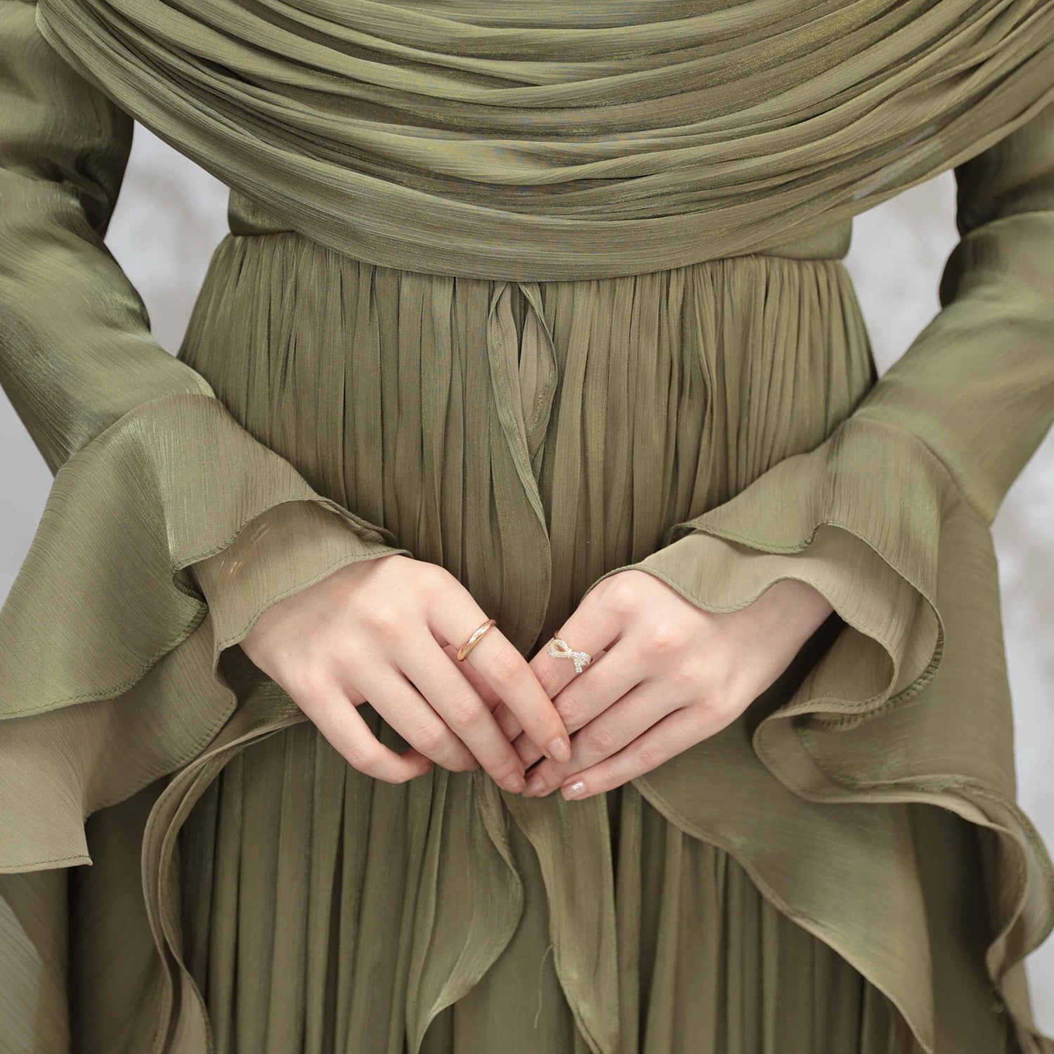 LR1169  Double-layer waist dress – no hijab