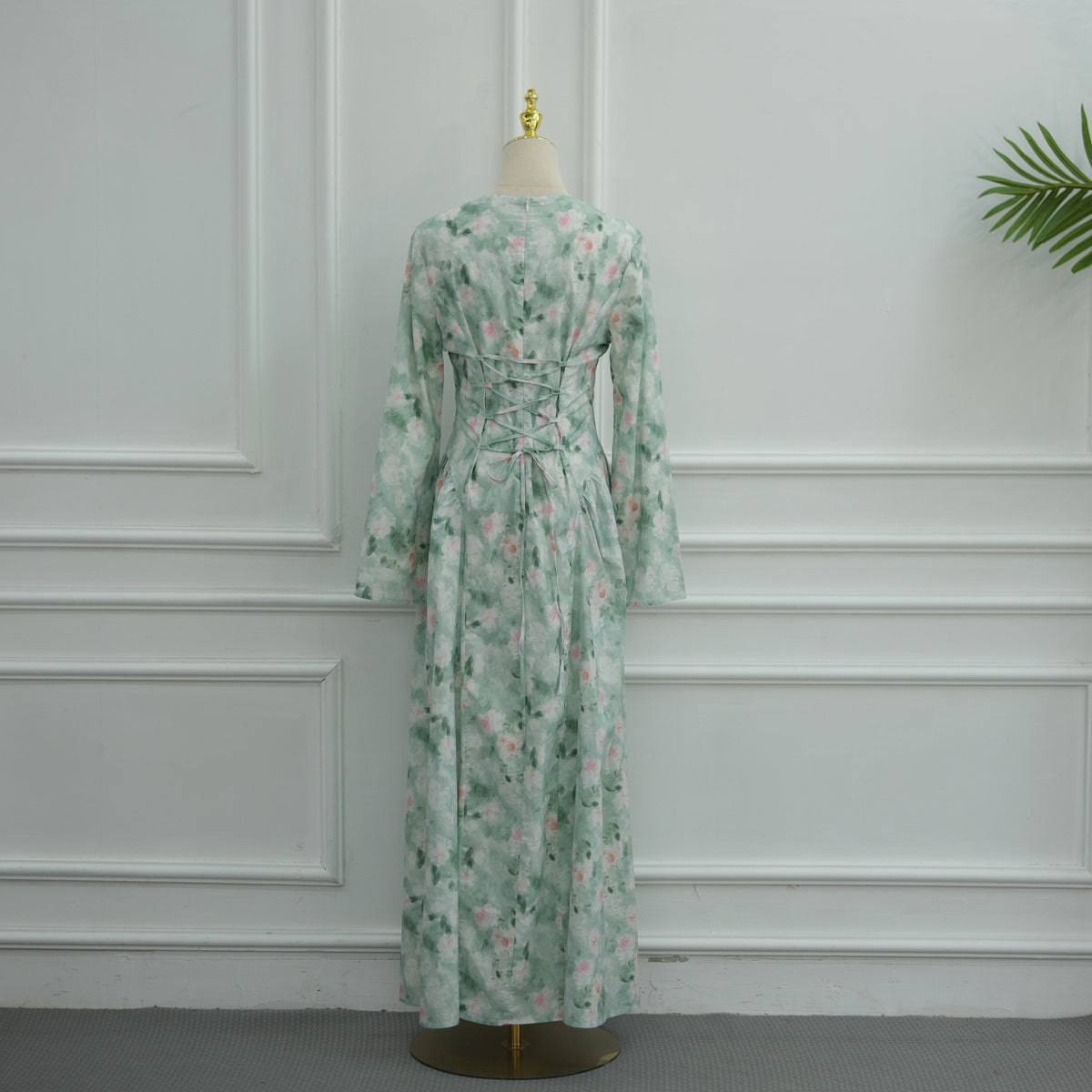 LR1373  Elegant Floral Center Print Double-Layer Polyester Tie Waist Dress