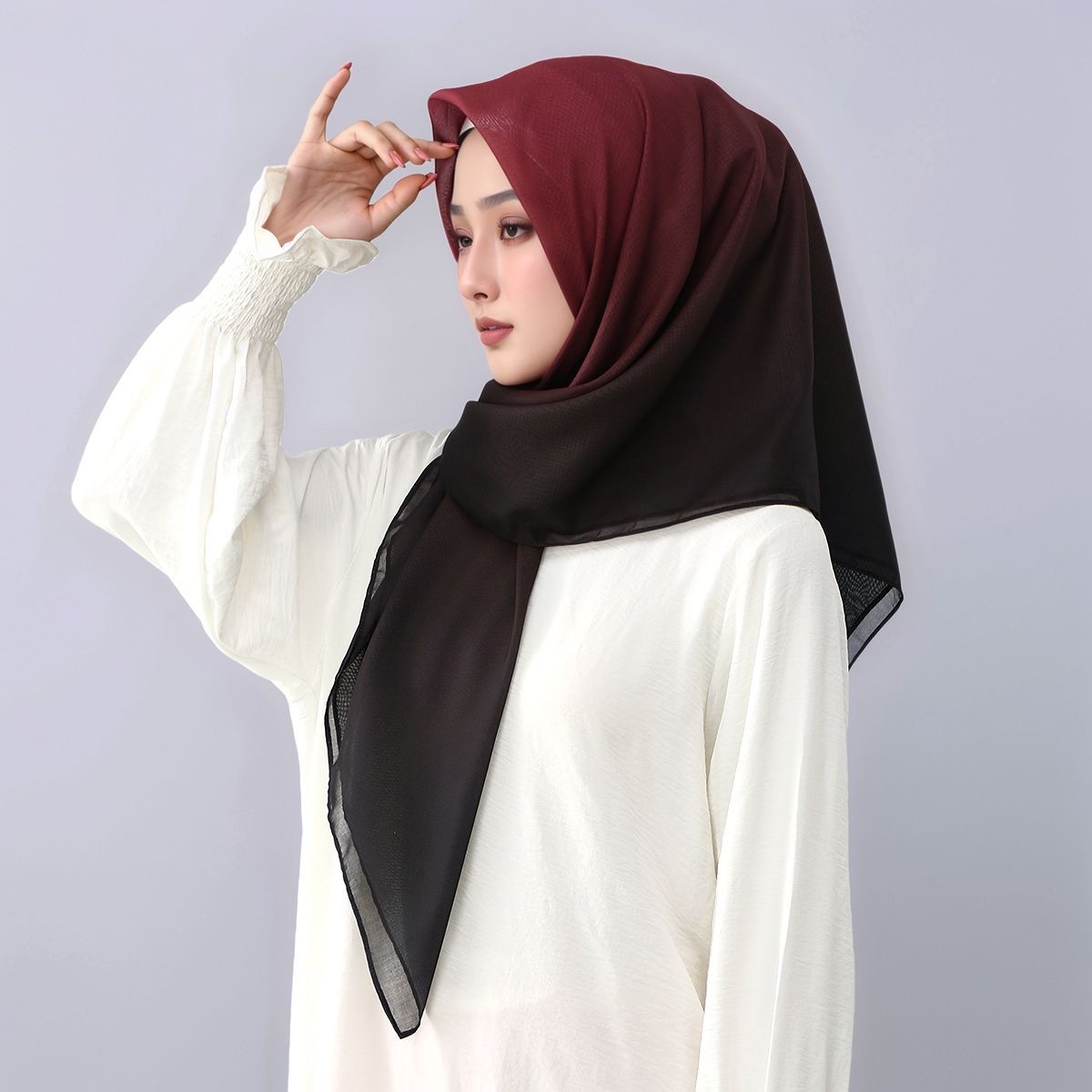 FH164  110*110cm  Printed Ombre Voile Square Scarf