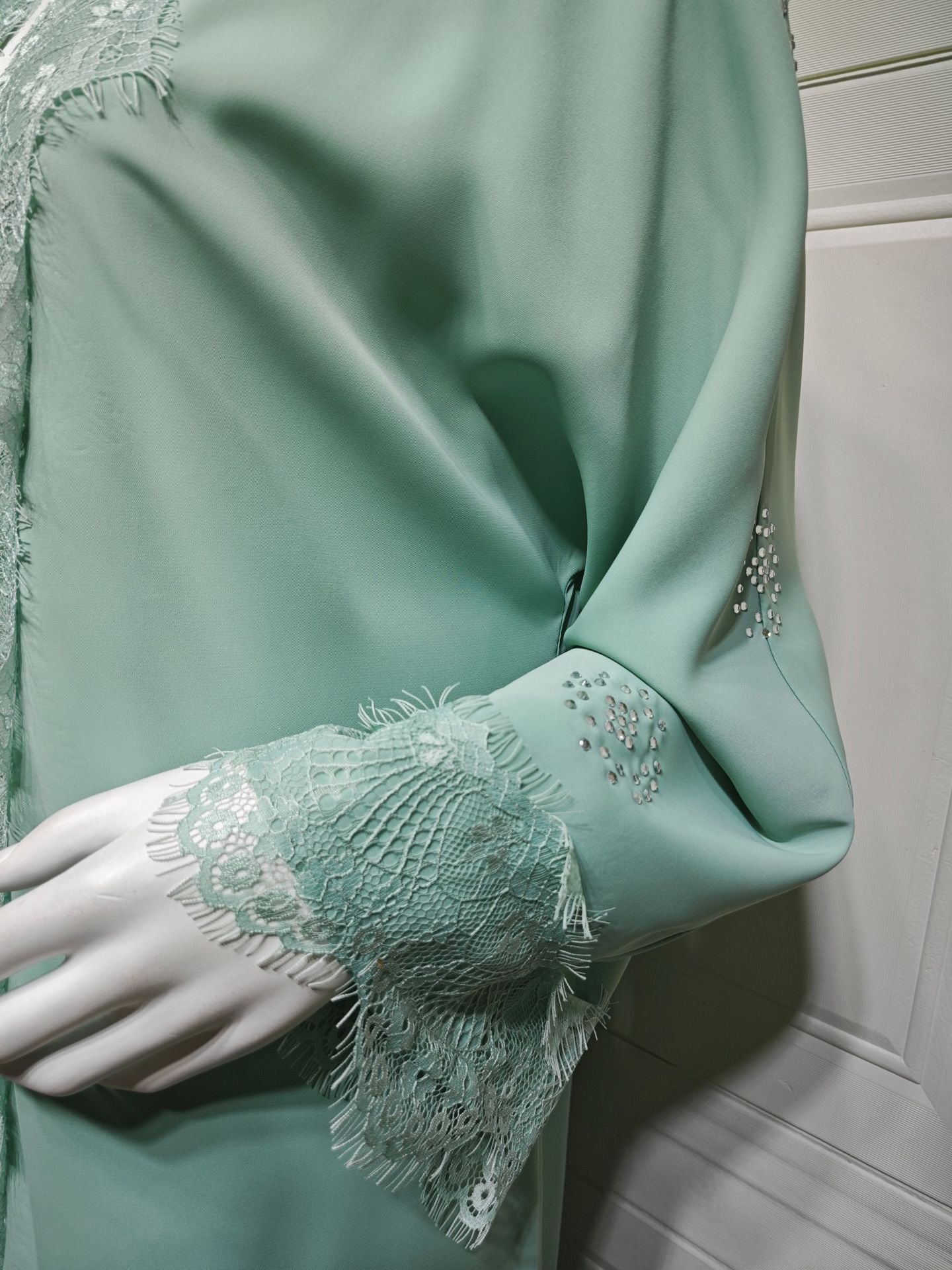 MQ214  Lace Patchwork Fashion Abaya Trendy Dress