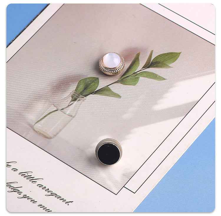 C-1079  Delicate Sweet Cat’s Eye Magnetic Clasp