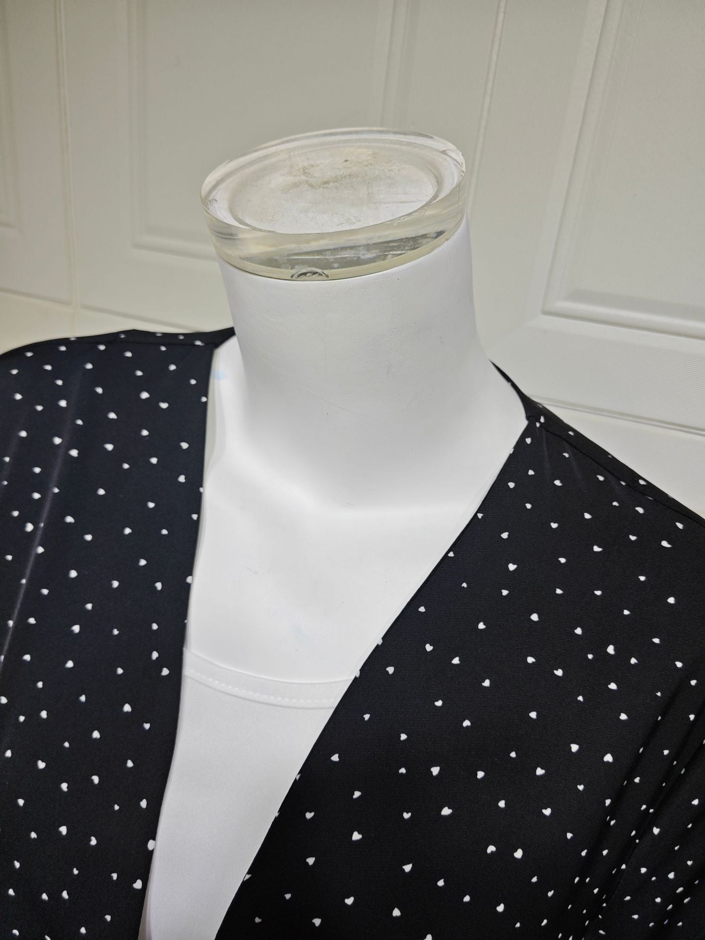 MQ259  Lace Trim Polka Dot Print Abaya Cardigan with Hijab Set