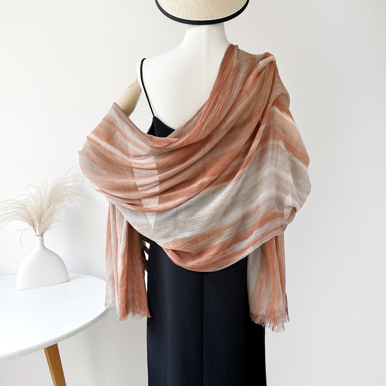 SS007  Gradient Rainbow Collection Short Tassel Crinkled Hijab