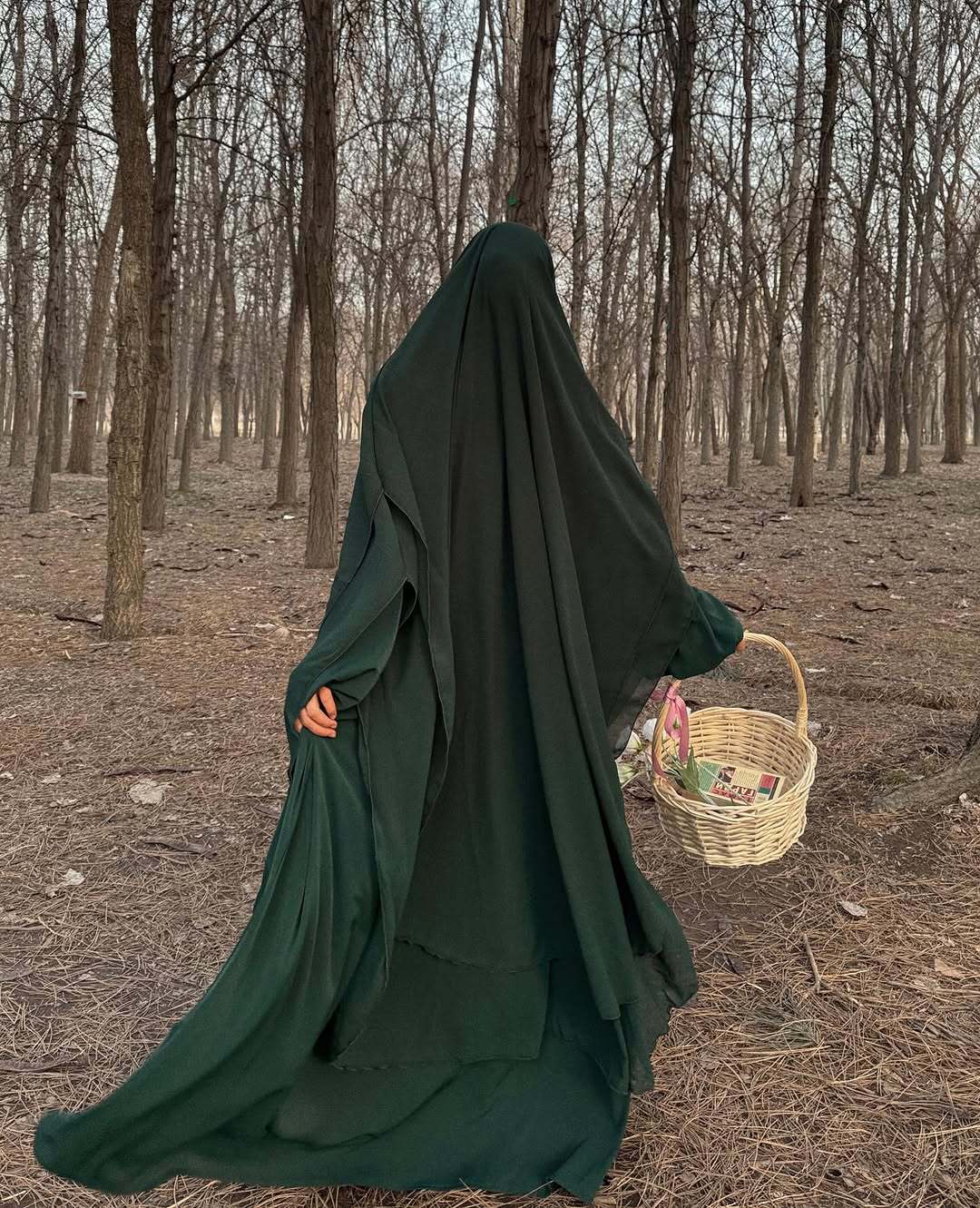 LN1027   Solid color chiffon large swing headscarf