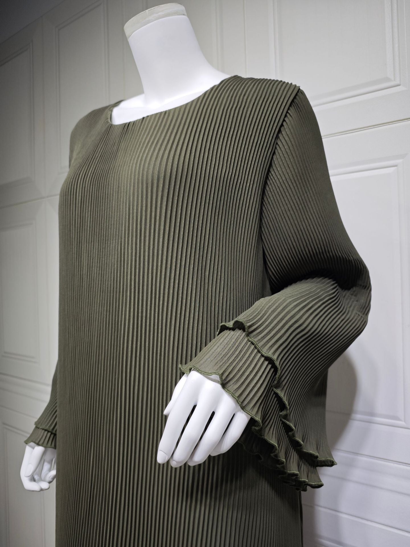 MQ155  Fashion Polyester Pleated Premium Crinkled Dress - Hijab Not Included