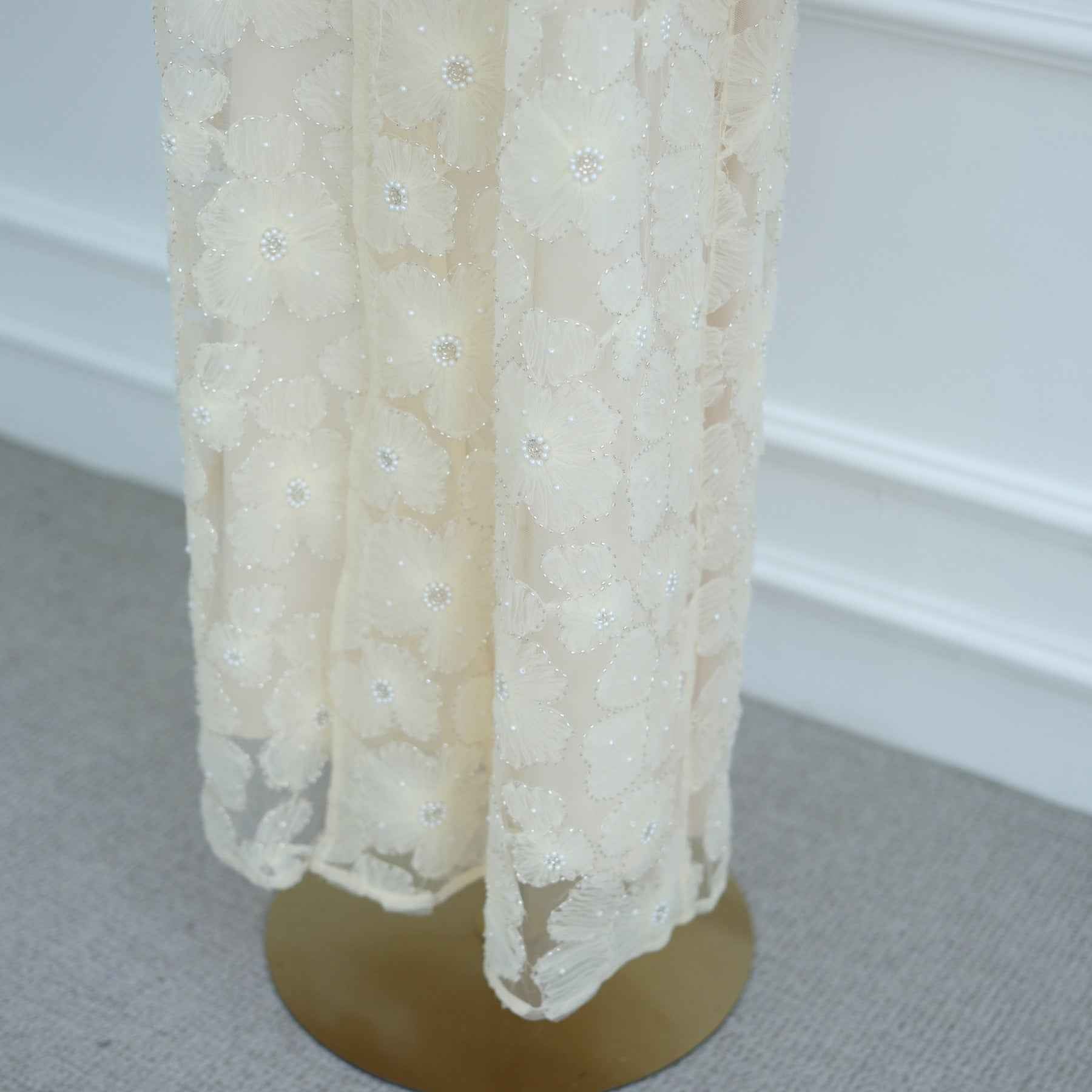 LR1069  3D Floral Beaded Cardigan Abaya