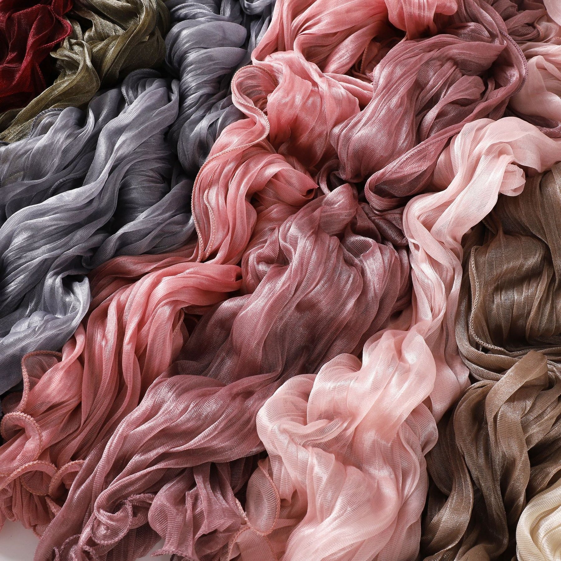 YZ327  Plain breathable glossy stretchy crinkled chiffon hijab