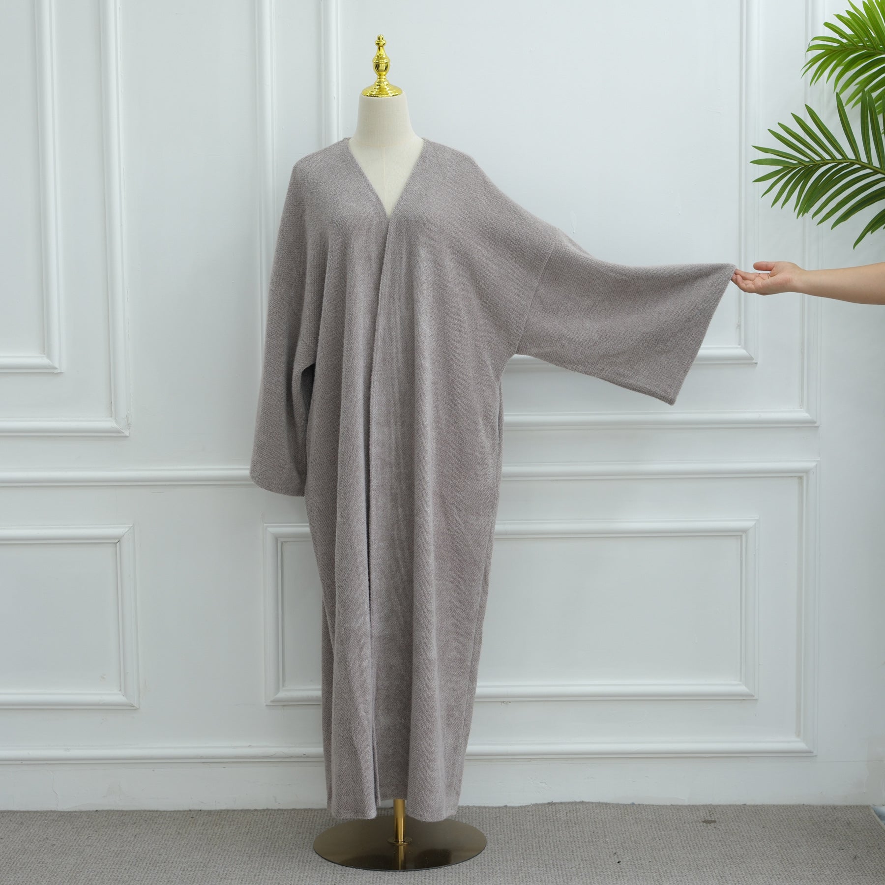 LR1125  Thick Winter Abaya Cardigan with Belt