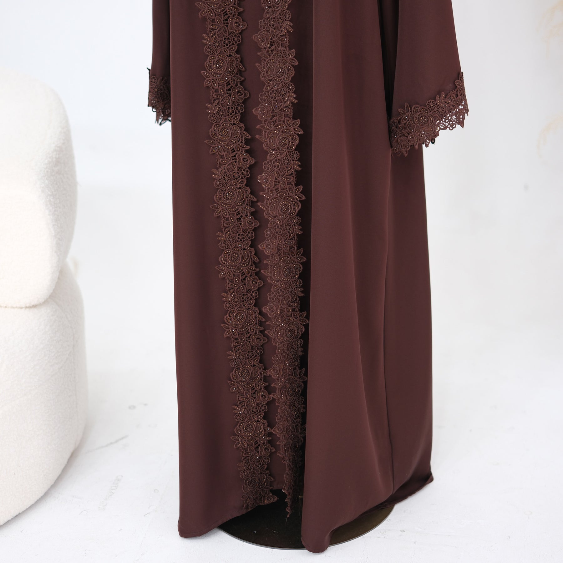 LR1191  Plain Nida Gold Foil Lace Open Abaya + Inner Layer + Hijab Set