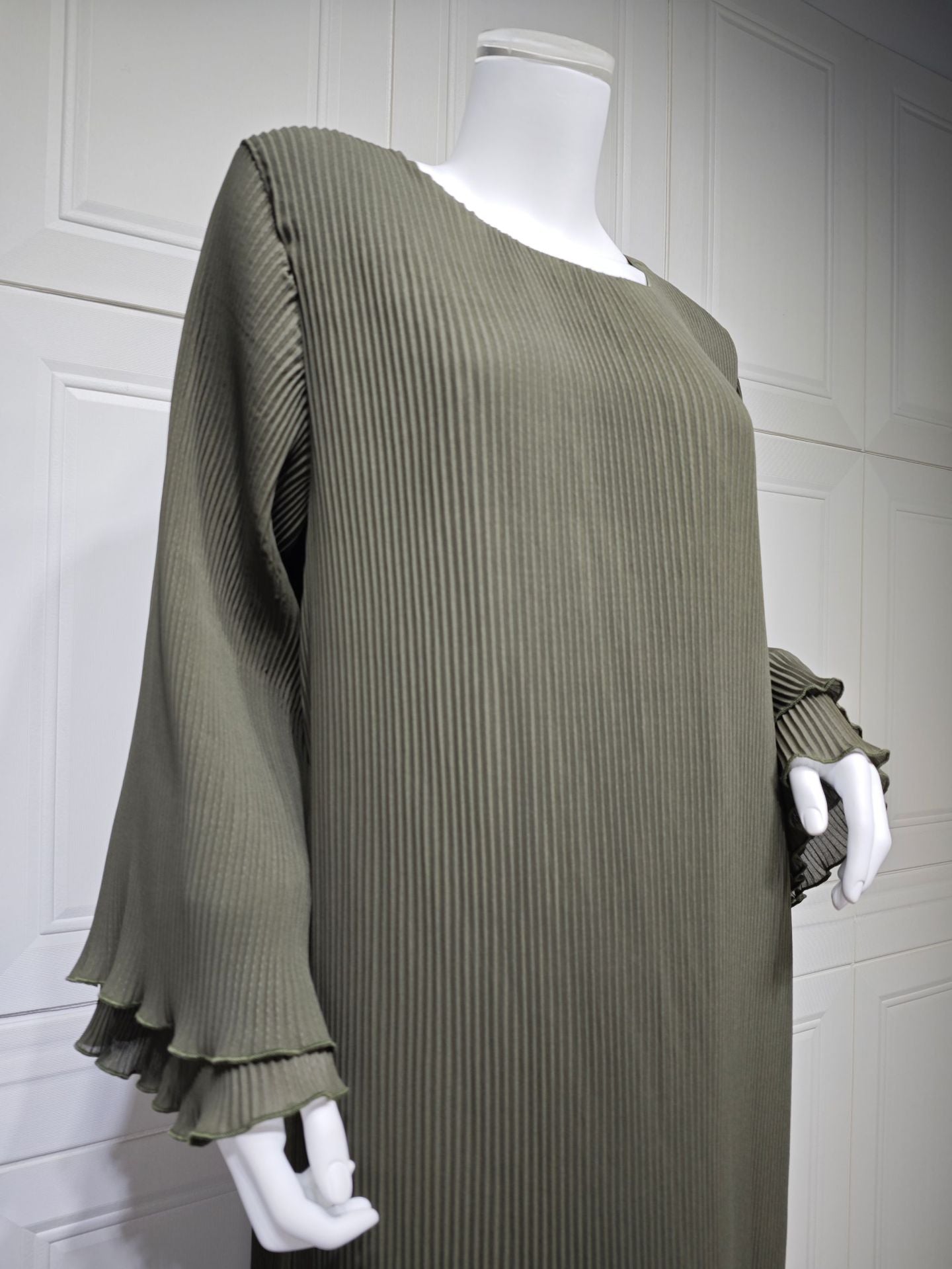 MQ155  Fashion Polyester Pleated Premium Crinkled Dress - Hijab Not Included