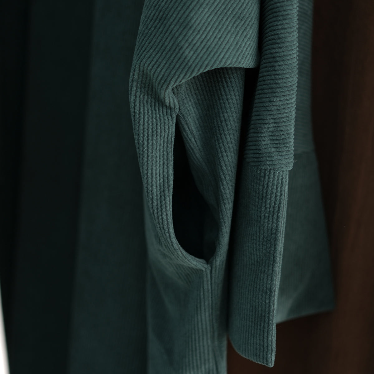 LR688 Autumn Winter Corduroy Abaya Dress & Hijab Set