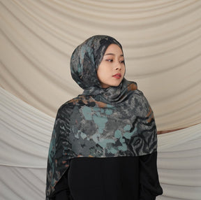 VI010 Modal Leopard Print Hijab Scarf - Stylish and Versatile Accessory