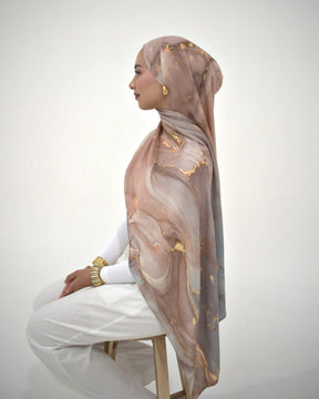 MYR002  Printed Modal Hijab – Elegantly Styled on Model