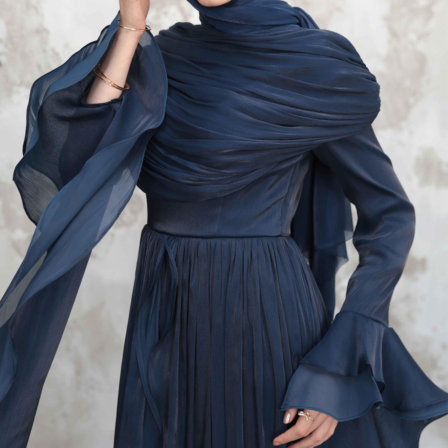 LR1169  Double-layer waist dress – no hijab